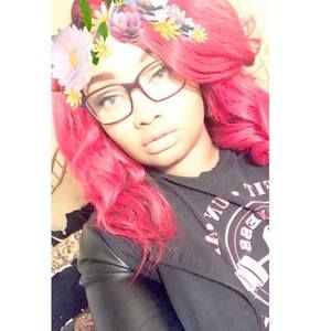 Meet your Posher, Jenna